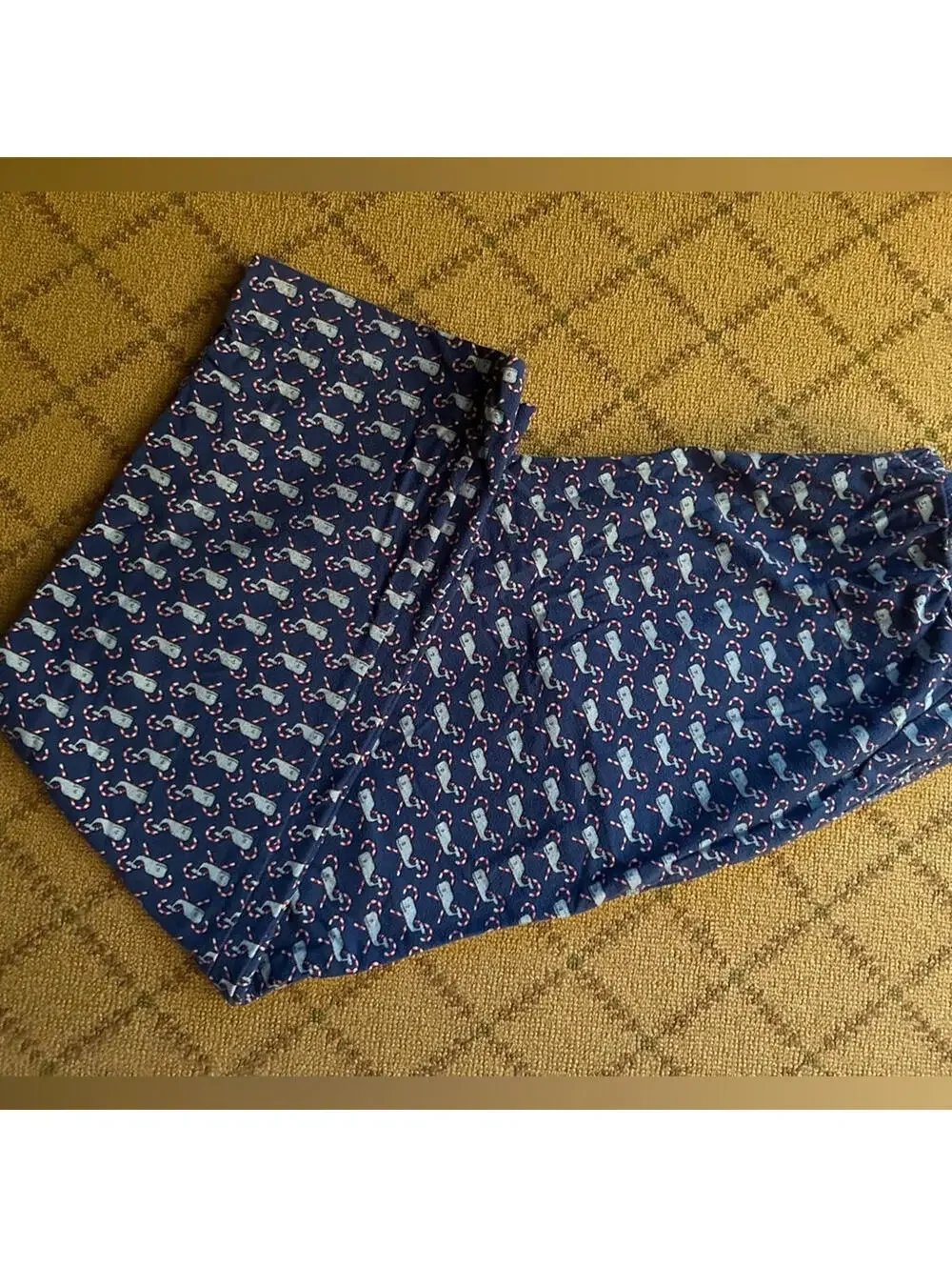Vineyard Vines Men's blue Christmas Pajama pants with whale and candy canes L